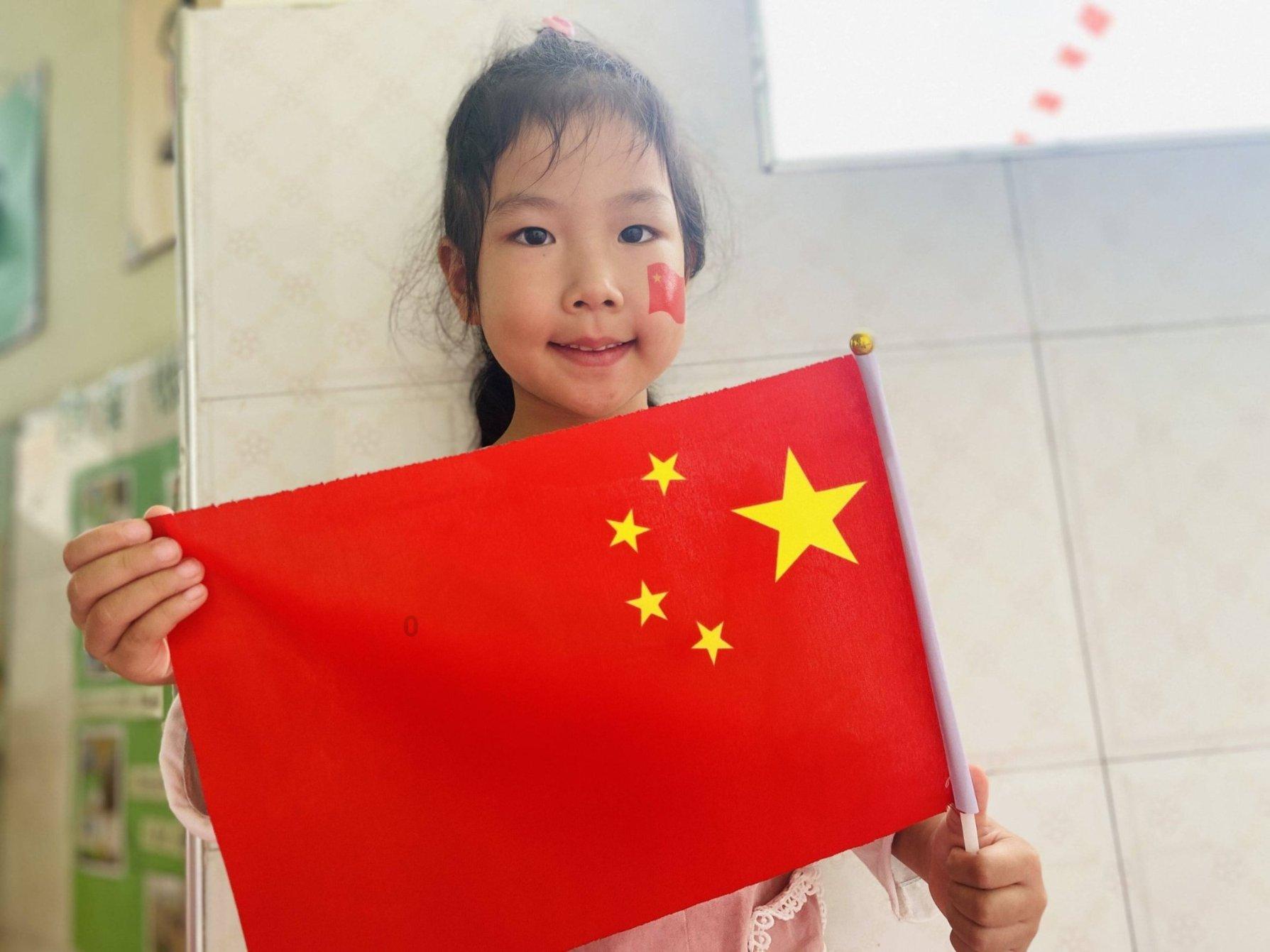 滚动的奶酪